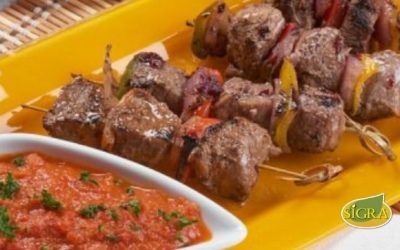 BROCHETAS DE CARNE