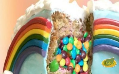 TORTA FESTIVAL CON RELLENO SORPRESA